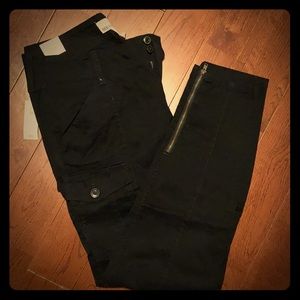 Old Navy pants (black)